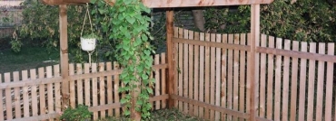 Flat Topped Cedar Picket Fence With Gazebo