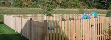 Scalloped Virginian Styled Cedar Picket Fence