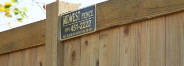 King Style Fence With Side-by-Side Boards
