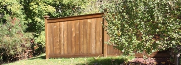 King Style Wood Privacy Fence With Caps