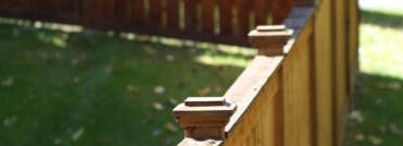 Caps On King Style Privacy Fence