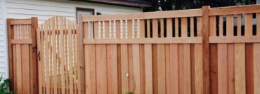 Lattice Top Wood Privacy Fence with Gate