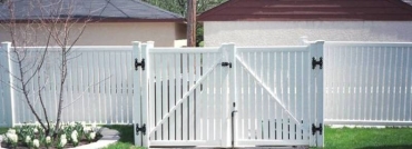 Gates Offer Versatility for PVC Fence