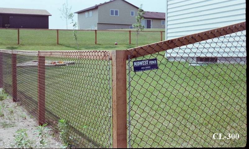 Affordable And Easy Chain Link Fence Makeover Option Mom