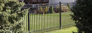 Iron Fence Comes in Variety of Metals