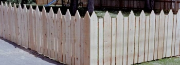 Alternating Traditional And Flat Topped Picket Fence