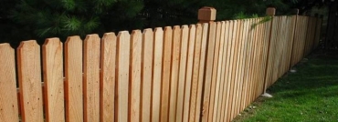 Scalloped Virginian Styled Cedar Picket Fence